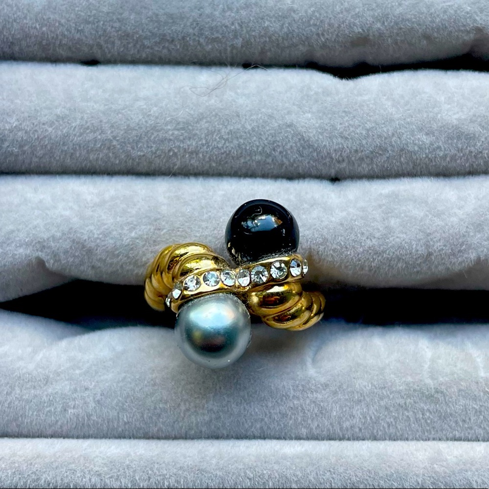 Black and Gray Double Faux Pearl Ring